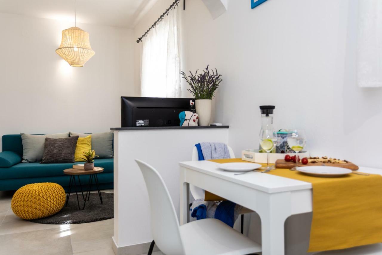 Apartments Marija バスカ エクステリア 写真