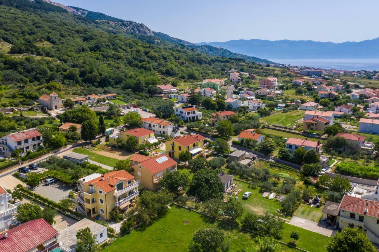 Apartments Marija バスカ エクステリア 写真